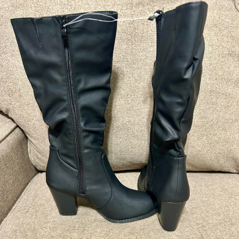 Forever Tall Black Boots, Sz 7. NWOT